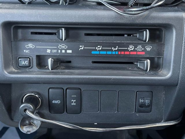 �����~�������Ă��S�Ȃɉ��K�ȋ󒲂�͂��Ă����A�_�C�������G�A�R���𑕔���