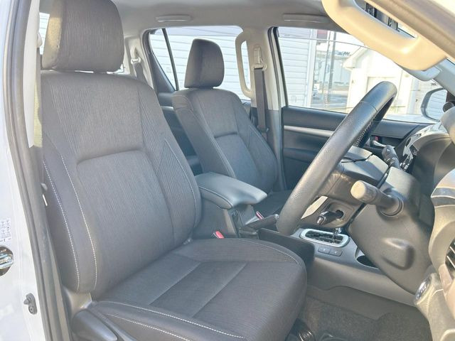 �^�]�Ȃ܂��ɂ͏\���ȃX�y�[�X������A�啿�ȕ��ł��������^�]���Ă�����������ł��B