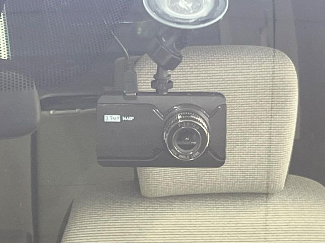 �y�h���C�u���R�[�_�[�z�h���C�u���R�[�_�[����!���s���͂������A������^�]�⎖�̂ɑ��������ہA�f���ŋL�^���A����̃��X�N�ɔ����܂��B���L�^�pSD�J�[�h�͂��q�l�����g�ł��������������K�v������܂��B