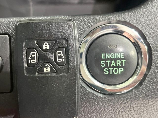 �y�X�}�[�g�L�[�z�J�o����|�P�b�g�ɓ��ꂽ�܂܂ł��h�A�̎{���E�������\�ȃX�}�[�g�L�[�𑕔��B�G���W���̃I���E�I�t�����J�M�����o���K�v����������Ƃ��Ă��֗��ł���