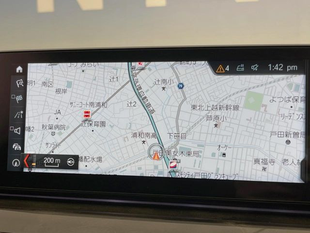 �������i�r:��̊��̂���i�r�́A����������ԓ������o���Ă���܂��B�I�[�f�B�I�@�\���[�����Ă���܂��̂ŁA�^�]�����y���߂܂���