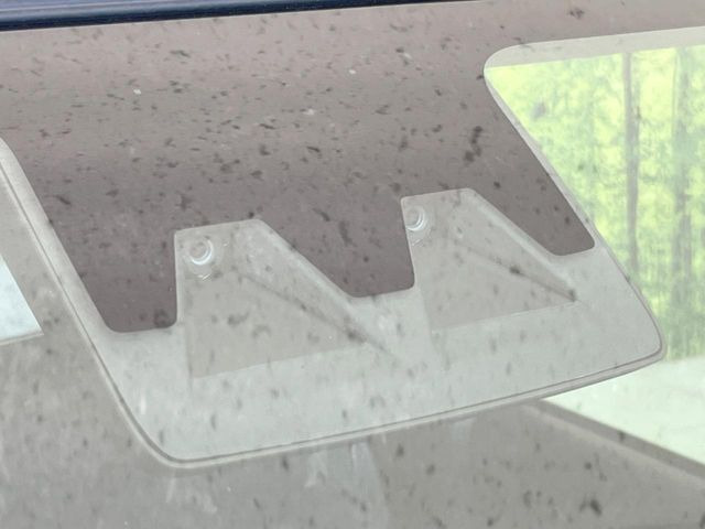 �y�X�}�[�g�A�V�X�g�z���s���ɑO���̎ԗ�����F�����A�Փ˂������Ȏ��͌x��ƃu���[�L�ŏՓˉ���Ɣ�Q�y�����A�V�X�g�B�����S�Ƀh���C�u�����y���݂��������܂��B