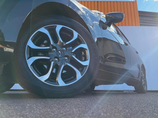 �y����16�C���`�A���~�z�C�[���z�O�ςɃ}�b�`���������A���~�z�C�[���𑕒����Ă���܂��B�e��ЊO�A���~�z�C�[����A�X�^�b�h���X�^�C�����戵�����Ă���܂��B���񂲑��k����������