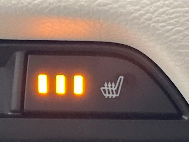 �y�V�[�g�q�[�^�[�z�������ɏd�󂷂�V�[�g�q�[�^�[!�G�A�R����葁�����܂��Ă����̂Ŋ�����̐l�����S�ł��ˁ�G�A�R���̉����͊������邩����A�Ƃ������ɂ����������߂ł��B