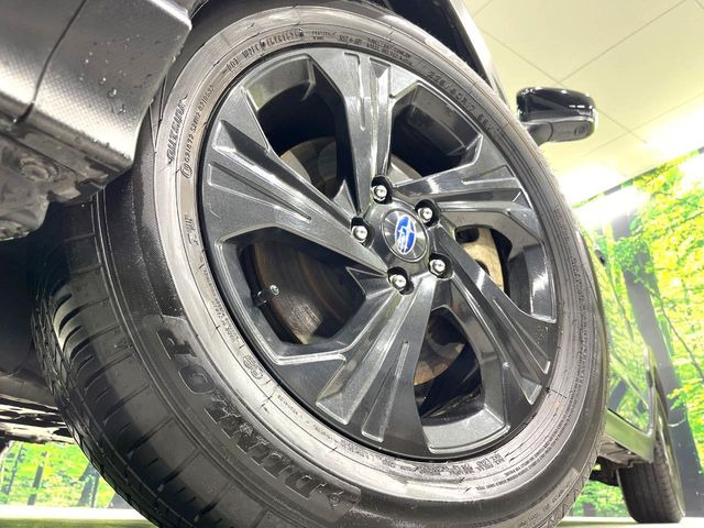 �y����17�C���`�A���~�z�C�[���z�O�ςɃ}�b�`���������A���~�z�C�[���𑕒����Ă���܂��B�e��ЊO�A���~�z�C�[����A�X�^�b�h���X�^�C�����戵�����Ă���܂��B���񂲑��k����������