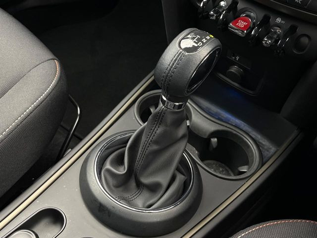 ��MT���[�h�t��AT:�ʏ�͎����ł����Ȃ���ϑ�(�M�A�`�F���W)���h���C�o�[�̑���ɂ���ĈӐ}�I�ɕς�����V�X�e���ł��B����w���i�̃h���C�u�����y���݂��������܂�!