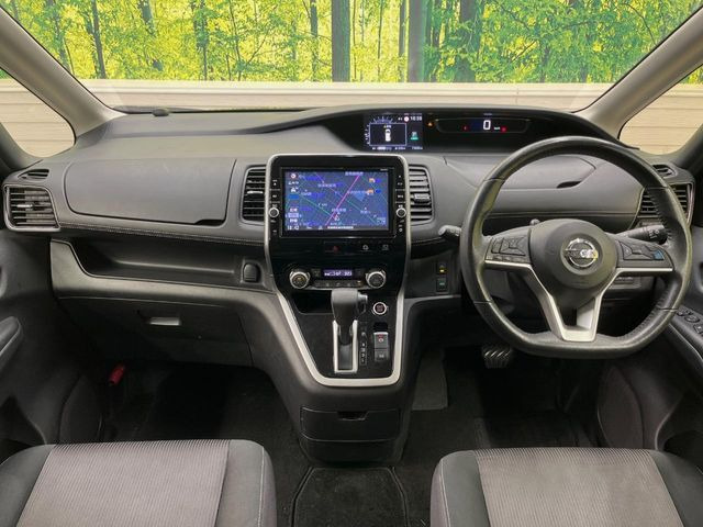 セレナ2.0 ハイウェイスター VセレクションII