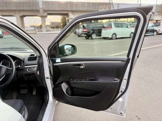 ���荠���i�̌y�����Ԃ���R���p�N�g�J�[�E�~�j�o���ȂǑ��ʂȃ��C���i�b�v�ł��q�l�����҂����Ă���܂�!