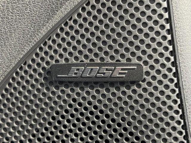 �yBOSE�T�E���h�V�X�e���t�������i�r�z�[���̃i�r�@�\�͂������A���x�ȃ`���[�j���O�\�͂����ڂ���Ă���A�������ȉ��y�����y���݂��������܂���