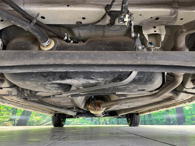 ����肪���ꂢ�Ȃ����ɁA�h�K���H�̎{�H���I�X�X���B�~��n��͂������A���ݕ��ɂ��Z���̕���A��Ń}�����E�E�B���^�[�X�|�[�c���������ɂ��D�]���������Ă���܂��B