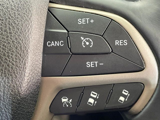 �����[�_�[�N���[�Y�R���g���[��:�O�̎ԂƂ̎Ԋԋ��������ɂƂ�A��葬�x�Ŏ������s���Ă���鎟����̃N���[�Y�R���g���[��!��ɍ������H�⎩���Ԑ�p���H�Ŏg�p����֗��ȋ@�\�ł�!