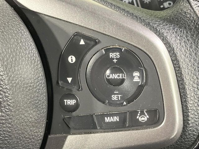 �y�A�_�v�e�B�u�N���[�Y�R���g���[���z�������H�ł̒��������s���y��!!�����ő��x��ۂN���[�Y�R���g���[�����A�Փˌy���V�X�e���ƘA�g���A�O���̎ԗ������m���ĎԊԂ�ۂ悤�ɑ��x���߂��Ă���܂�!!