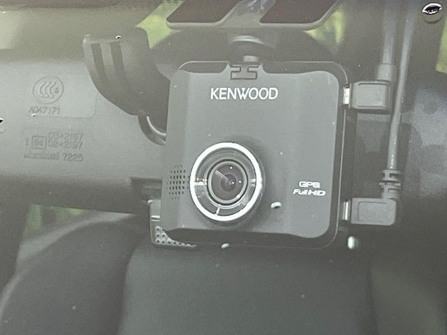 �y�h���C�u���R�[�_�[�z�h���C�u���R�[�_�[����!���s���͂������A������^�]�⎖�̂ɑ��������ہA�f���ŋL�^���A����̃��X�N�ɔ����܂��B���L�^�pSD�J�[�h�͂��q�l�����g�ł��������������K�v������܂��B