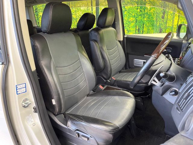 �^�]�ȃV�[�g���͎g�p�������Ȃ��A�ǍD�ȏ�ԂƂȂ��Ă��܂��B���J�Ɏg���Ă������Ƃ��悭�킩��܂��ˁB