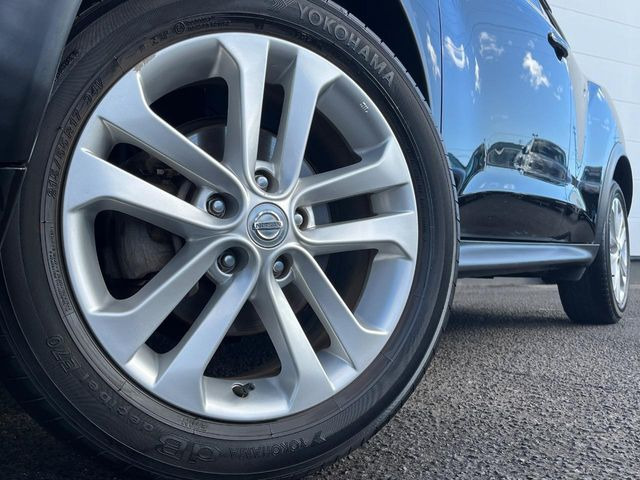 �y����17�C���`�A���~�z�C�[���z�O�ςɃ}�b�`���������A���~�z�C�[���𑕒����Ă���܂��B�e��ЊO�A���~�z�C�[����A�X�^�b�h���X�^�C�����戵�����Ă���܂��B���񂲑��k����������