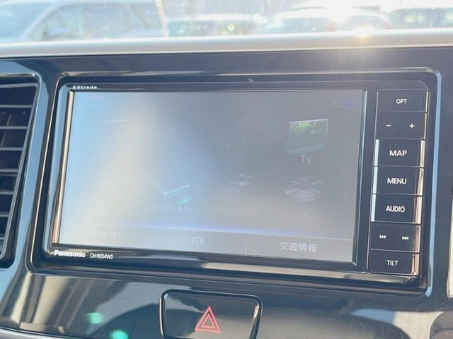 �y�i�r�Q�[�V�����z�g���₷���i�r�ŖړI�n�܂ł�������ē����Ă���܂��B�e��I�[�f�B�I�Đ��@�\���[�����Ă���A���Ԃ̉^�]������Ɋy�����Ȃ�܂�!!