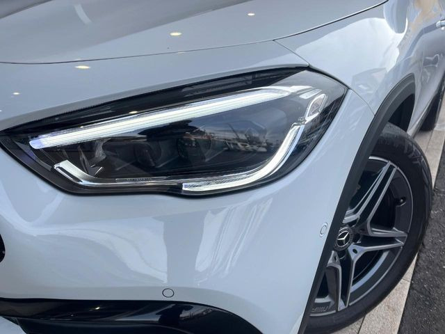 ��LED�w�b�h���C�g:��ԑ��s�����ǍD�Ȏ��E���m�ۂ����S���ĉ^�]�ł��鍂�P�xLED�w�b�h���C�g�𑕔�!�_�����x�������A����d�͂��}�����Ă��܂��B