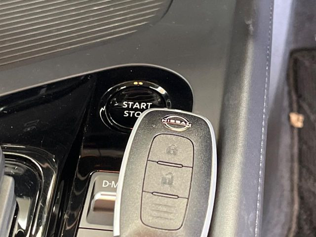 �y�C���e���W�F���g�L�[�z�J�o����|�P�b�g�ɓ��ꂽ�܂܂ł��h�A�̎{���E�������\�ȃX�}�[�g�L�[�𑕔��B�G���W���̃I���E�I�t�����J�M�����o���K�v����������Ƃ��Ă��֗��ł���