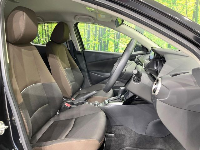 �^�]�ȃV�[�g���͎g�p�������Ȃ��A�ǍD�ȏ�ԂƂȂ��Ă��܂��B���J�Ɏg���Ă������Ƃ��悭�킩��܂��ˁB�^�]�Ȃ܂��ɂ͏\���ȃX�y�[�X������A�啿�ȕ��ł��������^�]���Ă�����������ł��B