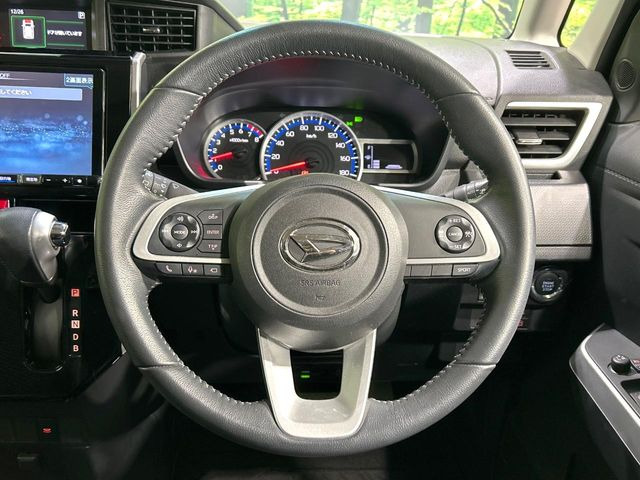 �y�����v�����X�e�A�����O�z�㎿�Ȋv���g�p���邱�ƂŁA��ɂ����������݂ƂĂ��^�]���₷���n���h���ł���