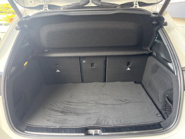 ���g�����N���[��:����L������e�X�y�[�X!���ꂾ���̍L��������΂��������⃌�W���[�Ȃǂɂ��œK�ł�!�g�p�������Ȃ����ꂢ�ȏ�Ԃ��ێ����Ă���܂��B