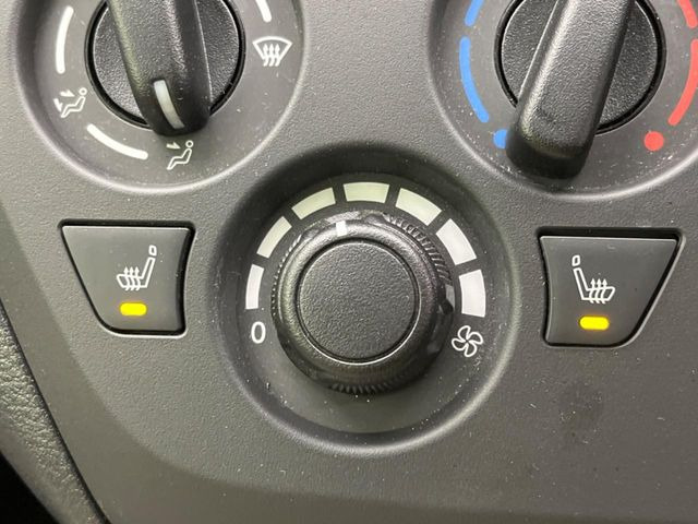 �y�V�[�g�q�[�^�[�z�������ɏd�󂷂�V�[�g�q�[�^�[!�G�A�R����葁�����܂��Ă����̂Ŋ�����̐l�����S�ł��ˁ�G�A�R���̉����͊������邩����A�Ƃ������ɂ����������߂ł��B