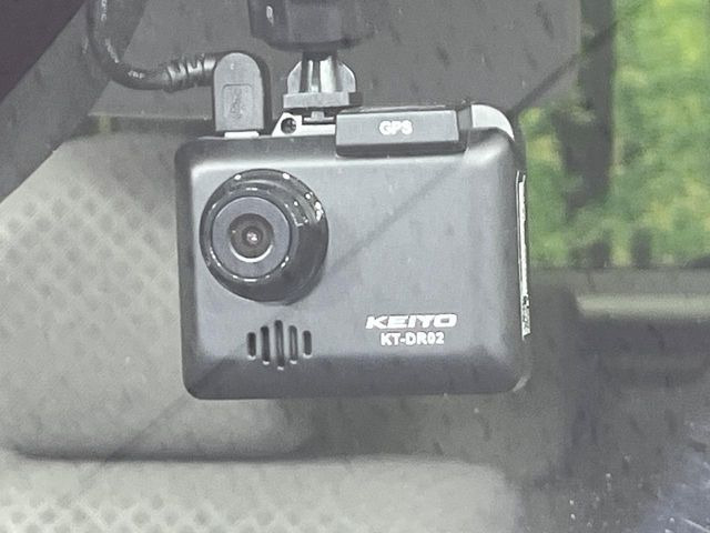 �y�h���C�u���R�[�_�[�z���S�E���S�ȃJ�[���C�t�ɕK�{�̃h���C�u���R�[�_�[�𑕔�!���s���͂������A������^�]�⎖�̂ɑ��������ۂ̏󋵂��f���ŋL�^���A����̃��X�N�ɔ����܂��B