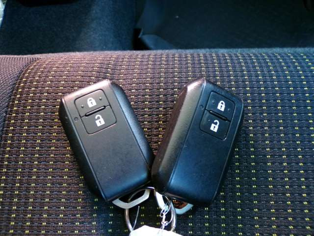 �W���j�[�E�^���g�EN-BOX�E���S��R�E�t�B�b�g�E�m�[�g�E���[���E�G�u���B�E�R�y���E�v���E�X�E�t���[�h�E�V�G���^�EBMW�� �y������ �R���p�N�g�J�[ �A���� �n�C�u���b�h �̓Z�J���h�X�ɂč݌ɂ������܂�