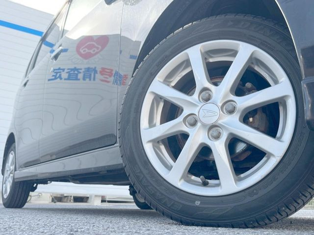 �y����14�C���`�A���~�z�C�[���z�O�ςɃ}�b�`���������A���~�z�C�[���𑕒����Ă���܂��B�e��ЊO�A���~�z�C�[����A�X�^�b�h���X�^�C�����戵�����Ă���܂��B���񂲑��k����������