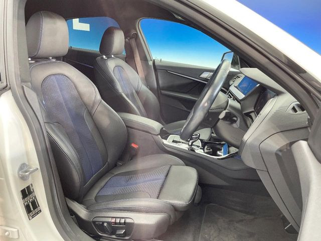 ���V�[�g�̎g�p��:�j��E�ւ�������Ȃ��A�����̒ʂ肫�ꂢ�ȏ�Ԃ��ێ����Ă���܂��B�܂��A�����N���[�j���O�E�R�[�e�B���O�����p�����������܂��B