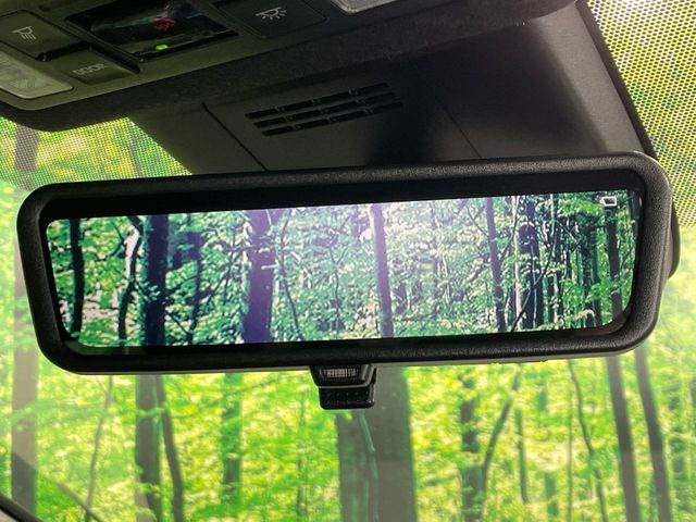 �y�f�W�^���C���i�[�~���[�z��Ȃ̑傫�ȉו��⓯��҂Ō�����m�F���Â炢���ł����S!�J�������B�e�����ԗ�����̉f�������[���~���[���ɕ\���B�N���A�Ȏ��E�ŏ󋵂̊m�F���\�ł�!