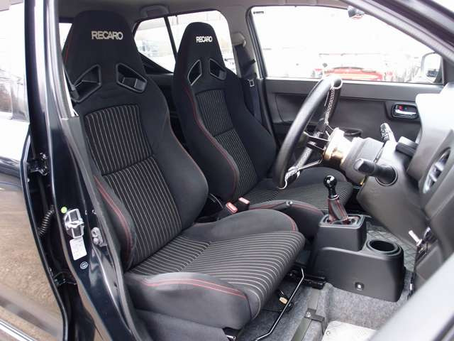 �l�C��BRIDE����RECARO���Ȃǂ̃X�|�[�c�V�[�g�������ȋ��z�ɂĂ����t���\�ł��B�t���o�P�b�g�V�[�g����Z�~�o�P�b�g�V�[�g�܂ŁA���C�y��047-492-4000�܂ł��₢���킹�������܂�