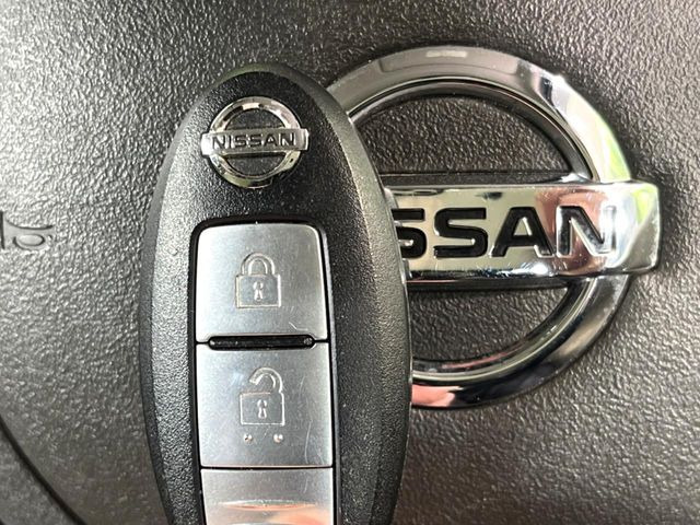 �y�C���e���W�F���g�L�[�z�J�o����|�P�b�g�ɓ��ꂽ�܂܂ł��h�A�̎{���E�������\�ȃX�}�[�g�L�[�𑕔��B�G���W���̃I���E�I�t�����J�M�����o���K�v����������Ƃ��Ă��֗��ł���