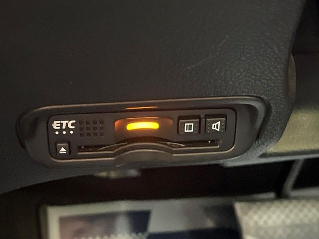 【ETC】高速道路の料金所をストレスなく通過!話題のスポットやサービスエリアに多い「スマートIC」利用時は必須のアイテムです。当店でセットアップを実施、ご納車当日からすぐにご利用いただけます!