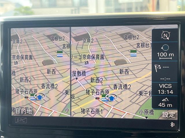 �������i�r:��̊��̂���i�r�́A����������ԓ������o���Ă���܂��B�I�[�f�B�I�@�\���[�����Ă���܂��̂ŁA�^�]�����y���߂܂���