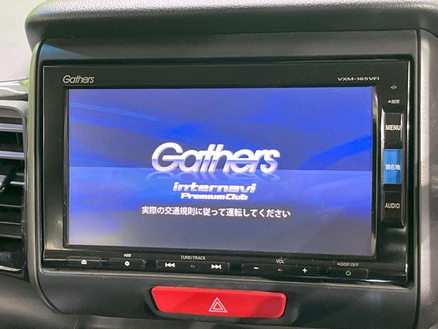 �y�����i�r�z�l�C�̏����i�r�𑕔����Ă���܂��B�i�r�̎g���₷���͂������A�I�[�f�B�I�@�\���[��!�L�����v�◷�s�͂������A�ʋ΂┃�����ȂǕ��i�̃h���C�u���y�����Ȃ�͂���