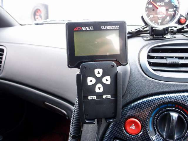 �J�[�{�����G�A���~���[/�A�y�b�N�X�p���[FC/FC�R�}���_�[/HKSEVC/BLTZ�ǉ����[�^�[�u�[�X�g�A�����A����/BRIDE�V�[�g/HKS�^�[�{�^�C�}�[/�ЊO���W�G�[�^�[/�g���X�g�C���e�[�N�L�b�g