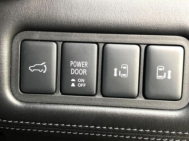 �y�����p���[�X���C�h�h�A�z�X�}�[�g�L�[��^�]�Ȃ̃X�C�b�`�Ō�ȗ����X���C�h�h�A�̊J���\���d��������͂����ăh�A���J����K�v�������A�����Ȃ��q�l�ł��ȒP�ɊJ���߂ł����K�ł���