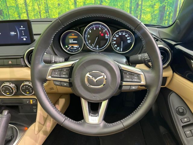 �y�����v�����X�e�A�����O�z�㎿�Ȋv���g�p���邱�ƂŁA��ɂ����������݂ƂĂ��^�]���₷���n���h���ł���