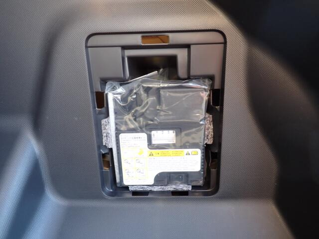 �p���N�C���L�b�g���t���Ă܂�.