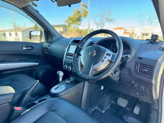 ���X�ł͂��_�񒸂��܂������q�l�Ƀh���C�u���R�[�_�[��K���X�R�[�e�B���O�{�H�ȂǁA���l�i��}���Ă��񋟂����Ē����Ă���܂��B�ڍׂ̓X�^�b�t�܂ł��C�y�ɂ��₢���킹���������܂��B