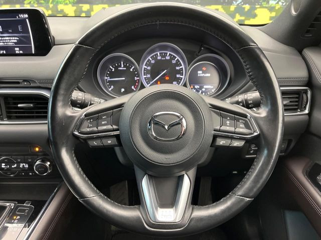 �y�����v�����X�e�A�����O�z�㎿�Ȋv���g�p���邱�ƂŁA��ɂ����������݂ƂĂ��^�]���₷���n���h���ł���