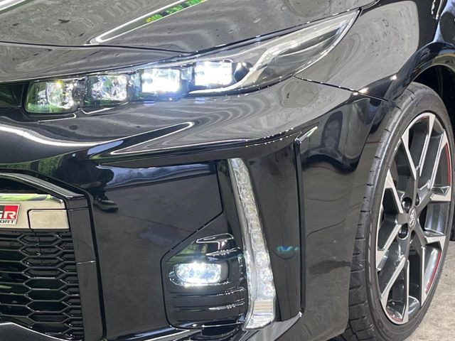 �yLED�w�b�h���C�g�z���V����ԑ��s�����ǍD�Ȏ��E���m�ۂ����S���ĉ^�]�ł��鍂�P�xLED�w�b�h���C�g�𑕔�!�_�����x�������A����d�͂��}�����Ă��܂��B