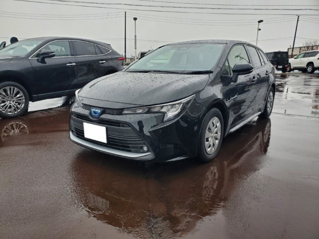 カローラツーリング1.8 ハイブリッド G E-Four 4WD