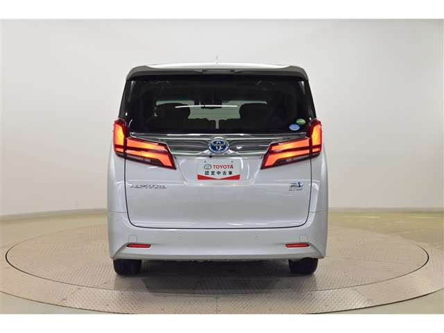 アルファードハイブリッド 2.5 G Fパッケージ E-Four 4WD