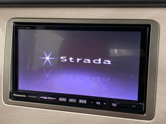 �y�i�r�Q�[�V�����z�g���₷���i�r�ŖړI�n�܂ł�������ē����Ă���܂��B�e��I�[�f�B�I�Đ��@�\���[�����Ă���A���Ԃ̉^�]������Ɋy�����Ȃ�܂�!!