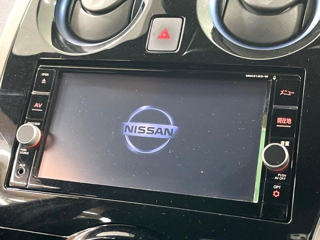 �y�����i�r�z�l�C�̏����i�r�𑕔����Ă���܂��B�i�r�̎g���₷���͂������A�I�[�f�B�I�@�\���[��!�L�����v�◷�s�͂������A�ʋ΂┃�����ȂǕ��i�̃h���C�u���y�����Ȃ�͂���