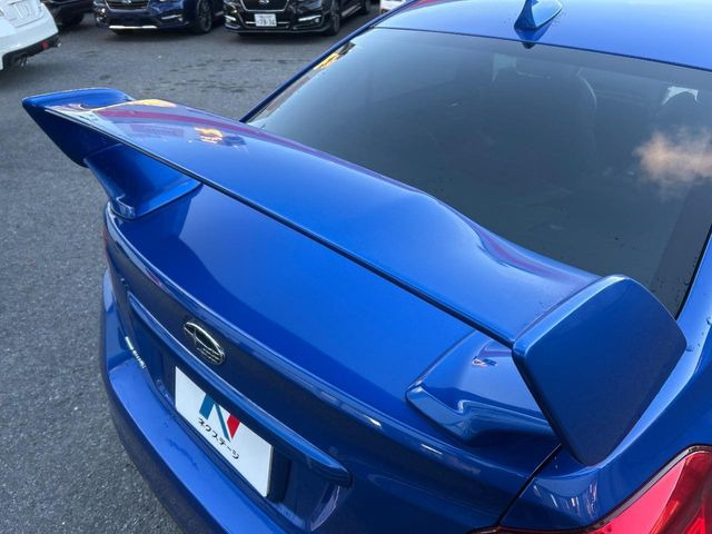 �y��^�����X�|�C���[�z�X�|�[�c�J�[�炵�����O�b�ƈ�������^�����X�|�C���[�𑕒��􍂑����s���̃X�^�r���e�B(���s���萫)����ɖ𗧂��܂��B