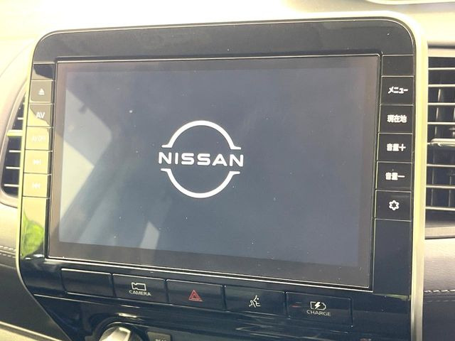 �y����10�^�i�r�z�l�C�̏����i�r�𑕔����Ă���܂��B�i�r�̎g���₷���͂������A�I�[�f�B�I�@�\���[��!�L�����v�◷�s�͂������A�ʋ΂┃�����ȂǕ��i�̃h���C�u���y�����Ȃ�͂���