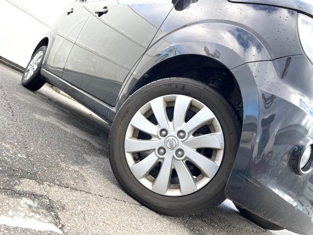 �y����14�C���`�A���~�z�C�[���z�O�ςɃ}�b�`���������A���~�z�C�[���𑕒����Ă���܂��B�e��ЊO�A���~�z�C�[����A�X�^�b�h���X�^�C�����戵�����Ă���܂��B���񂲑��k����������